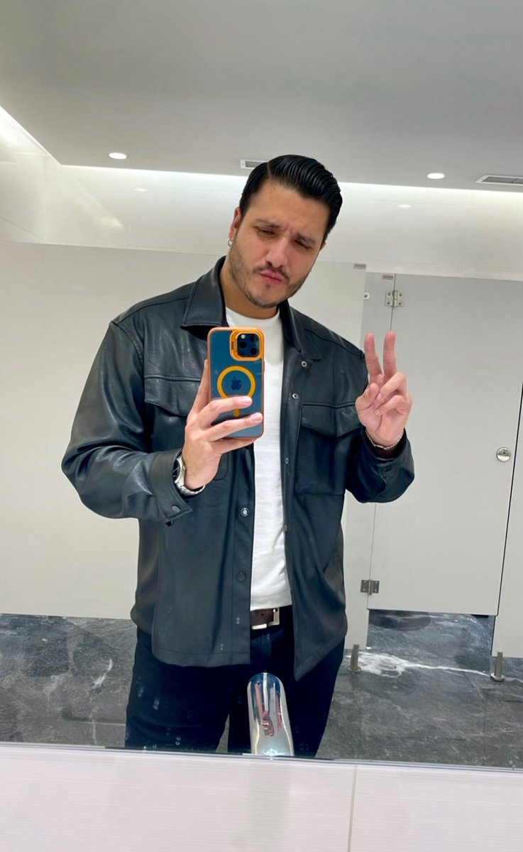 dulcemanu1's tweet photo. À la Vida hay que sonreírle ✌🏻 https://t.co/ix0FYUDGmw