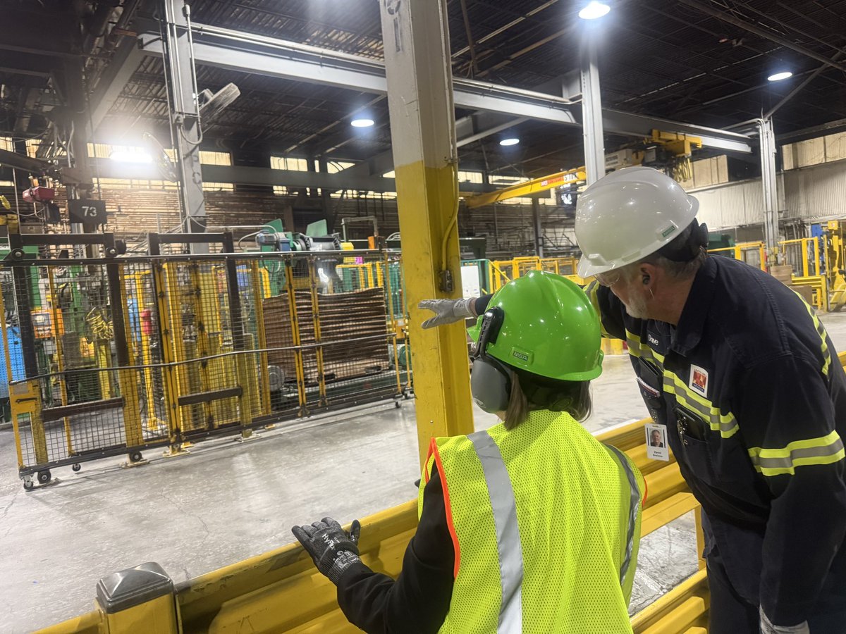 RepMMM's tweet image. Toured Novelis in Davenport, the world’s largest aluminum recycler and a major producer of flat-rolled aluminum. We discussed how my Recycling Infrastructure and Accessibility Act will expand recycling access, strengthen American manufacturing, and support good-paying jobs right…