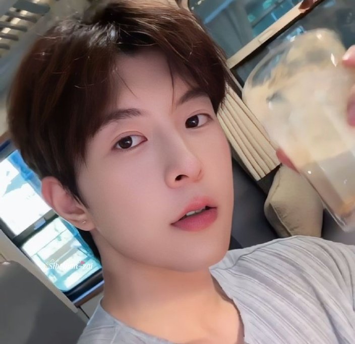 scarronherface's tweet photo. #HuaSheng / #XingQiu au
— looking for papa gula
part.4
a some tweets. https://t.co/iH1Z7DiFKx