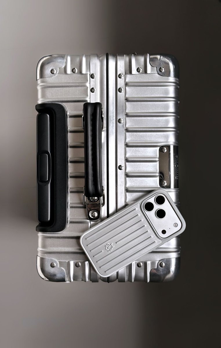 Techstore_tz's tweet image. Premium RIMOWA iPhone Case

✅ iPhone 17 Pro, iPhone 15,16 &amp;amp; 17 Pro Max Series

TZS 100,000

WhatsApp: 0687952601