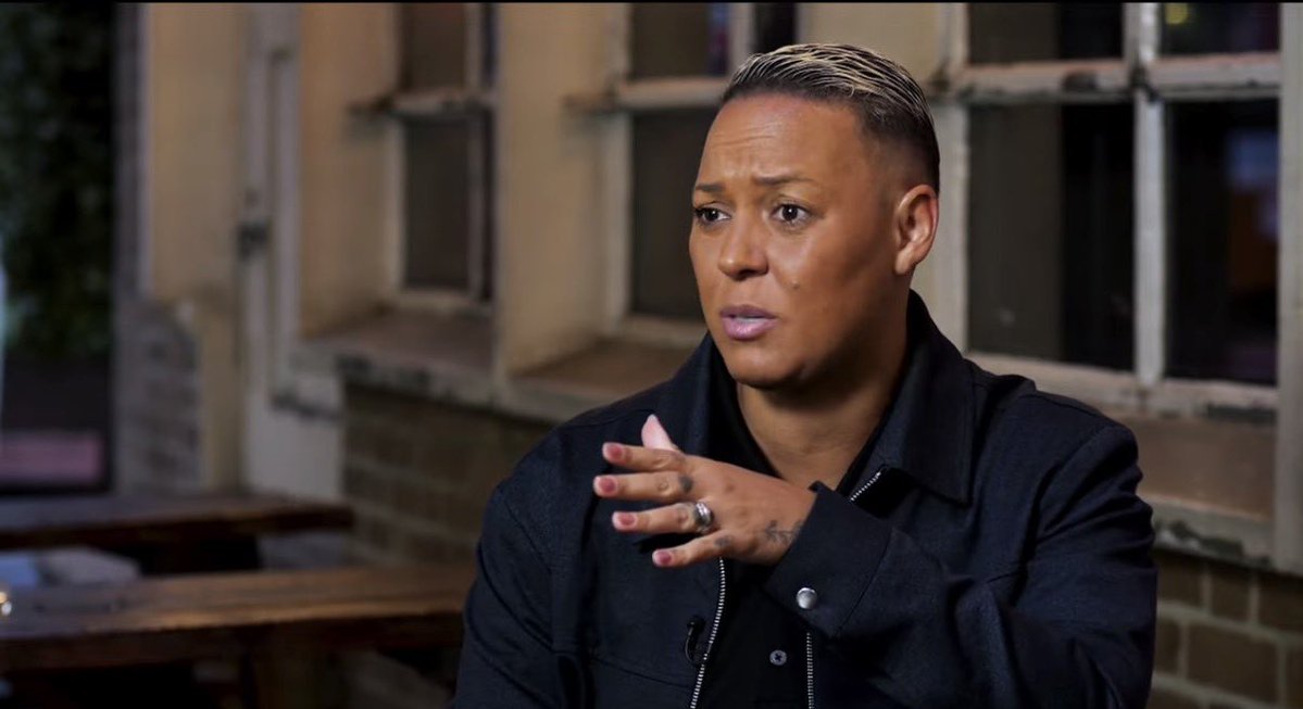 RobHarris's tweet image. Do Ofcom’s recommendations go far enough? Lianne Sanderson receives abuse every day.
The former Lioness turned broadcaster tells @SkyNews: “There needs to be online identification to have an account because someone like myself has had death threats”

More in links below
