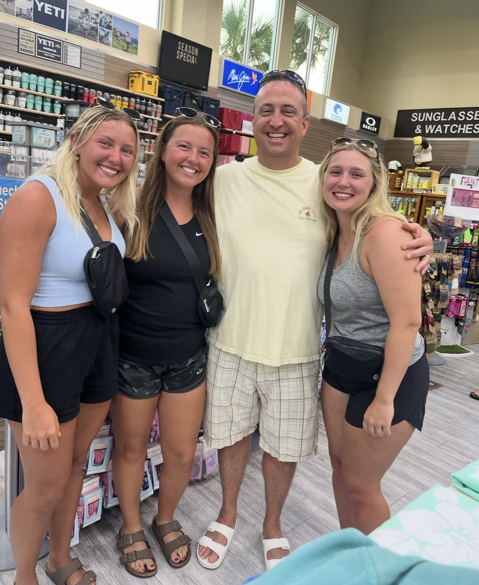 Colin Nelson tweet media