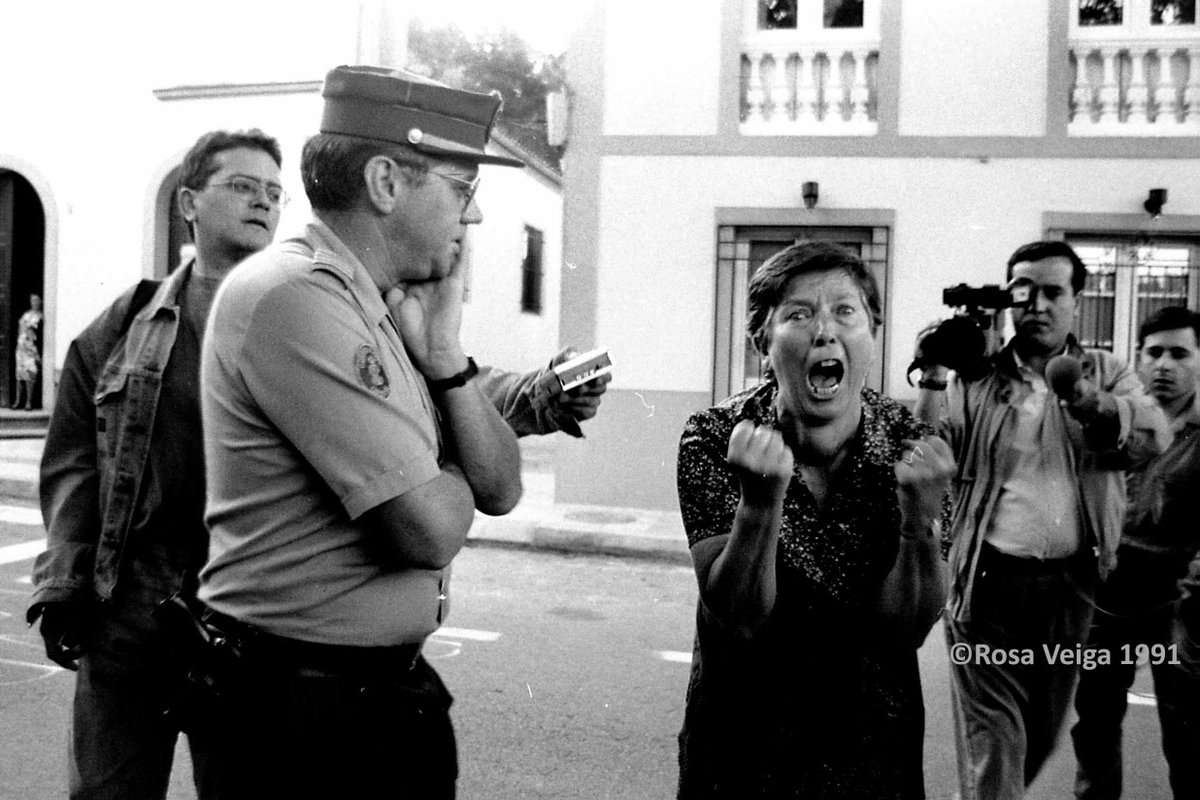 consellocultura's tweet photo. Estas imaxes dan conta da implicación das mulleres no activismo e defensa da auga, da terra e do ar datadas entre 1973 e 2021. Forman parte do material que se pode ver este #25N en #Ecofeminismos, a nova monografía documental elaborada polo #CDIF.
https://t.co/45q0K8z8QY https://t.co/LF72Lv8BMa