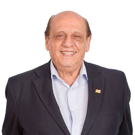 Mi más sentido pésame por el fallecimiento del intendente de Berazategui Juan José Mussi.
Que sus seres queridos encuentren consuelo y paz en este momento difícil.Fuerte abrazo a sus familiares y amigos🕊️