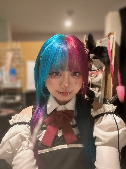 SECRET BASE -可愛いメイドと酒の店-のツイート