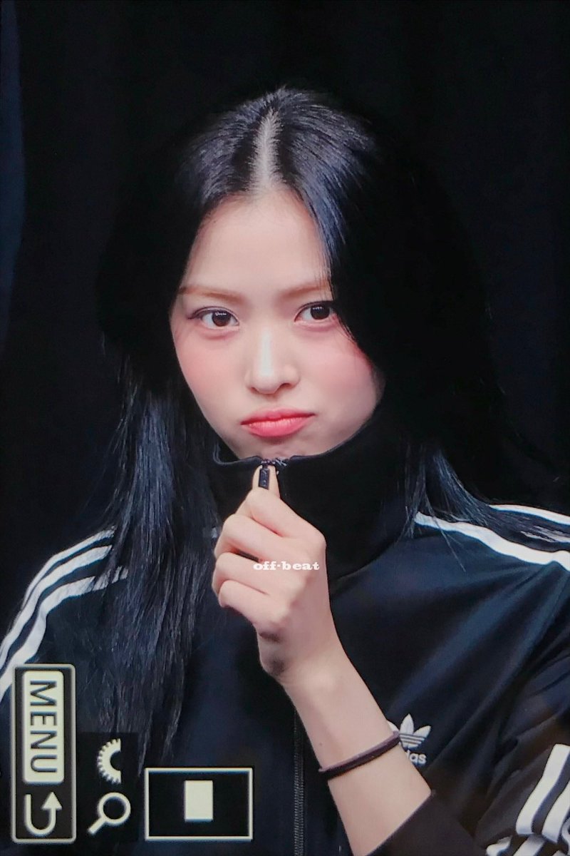 왕년에잘나가시던분이었다가 교문앞에서 사복걸려서 눈치보는뽀둥고딩이었다가 하핰ㅋ