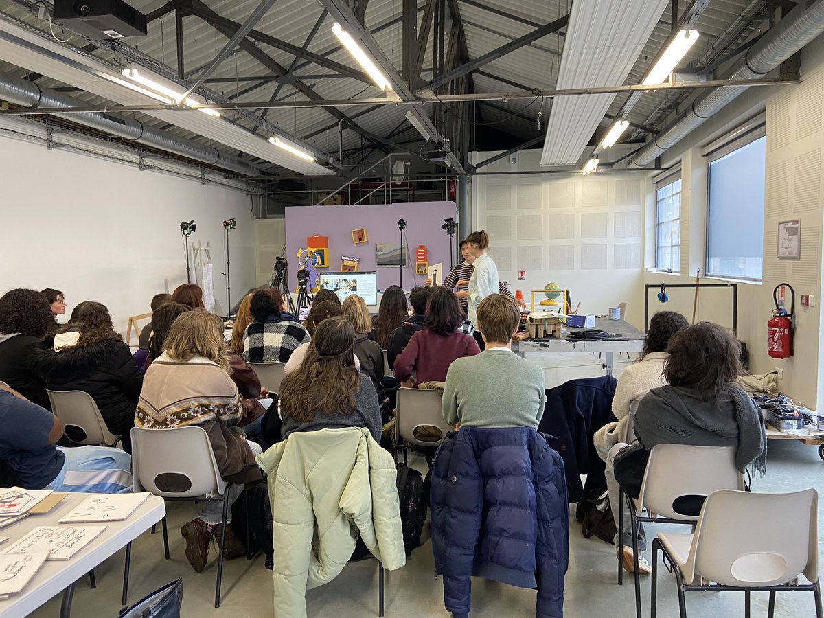Rencontre avec deux artistes en résidence à l’Antre-Peaux : Marie Verdeil et Dasha Ilina. #artetécologie