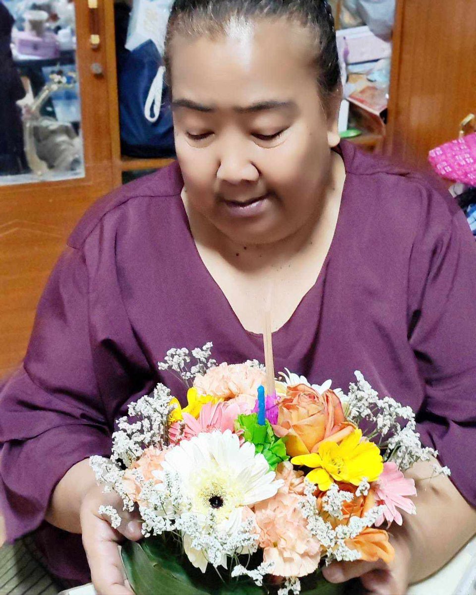 sirotek's tweet image. 📣 ขอความช่วยเหลือด่วนค่ะ‼️ 🙏
ภายในบ้านมี คุณยายอายุ 87 ปี ติดเตียง, คุณน้าผู้ป่วยโรคหัวใจ 1 คน และ น้าสาวอีก 1 คน ติดอยู่ในบ้านชั้นเดียว ไม่สามารถออกมาได้ค่ะ
📵 โทรศัพท์ภายในบ้าน แบตหมด ไม่สามารถติดต่อใครได้

📍 ที่อยู่
บ้านเลขที่ 300/24 ซอย 6/2 รัถการ ต.หาดใหญ่ อ.หาดใหญ่…