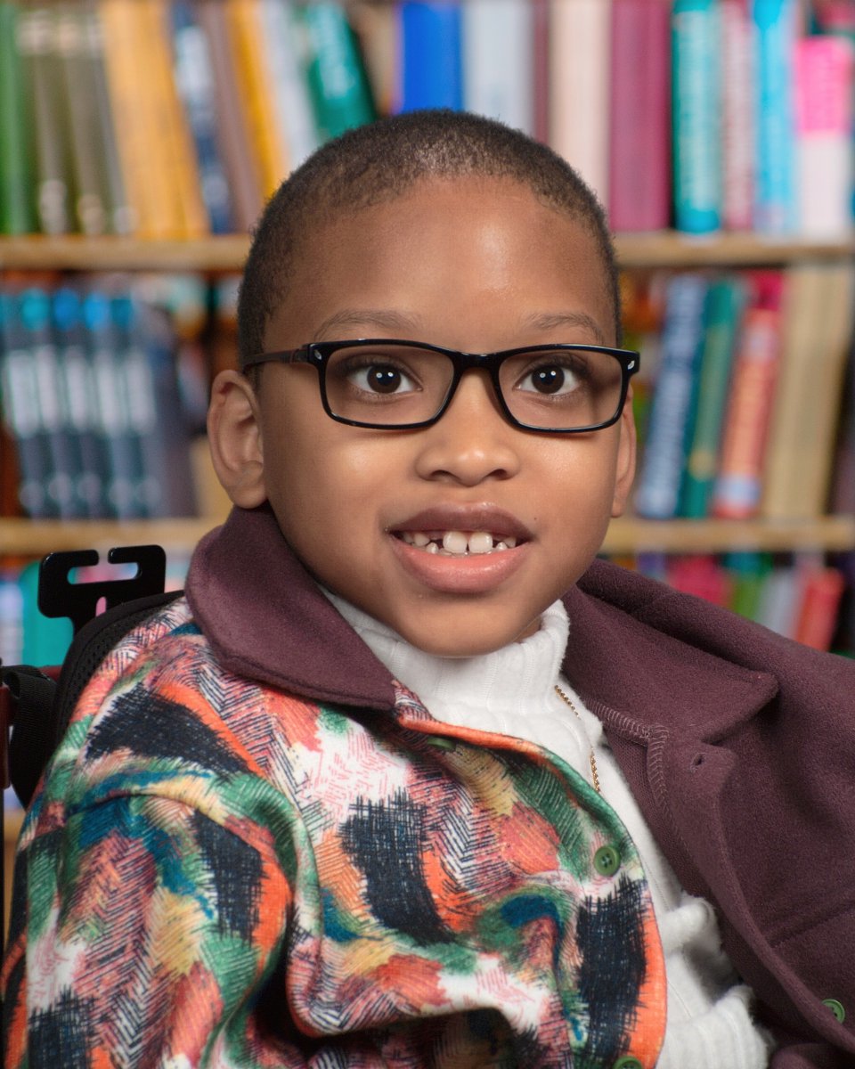 100.3 WNIC tweet media