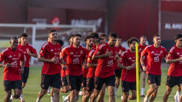 الأهلى يواصل استعداداته لمواجهة الجيش الملكى فى دورى أبطال أفريقيا 
riadayoum.com/2025/11/25/%d8…