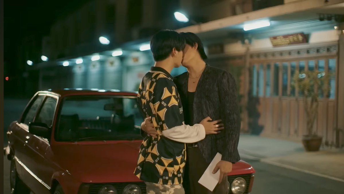 "Bacio solo la persona che amo"

WINNYSATANG MAGIC VIBES

#MyProfessionalBoyfriend
#GMMTV2026
#WinnySatang
#Winynny