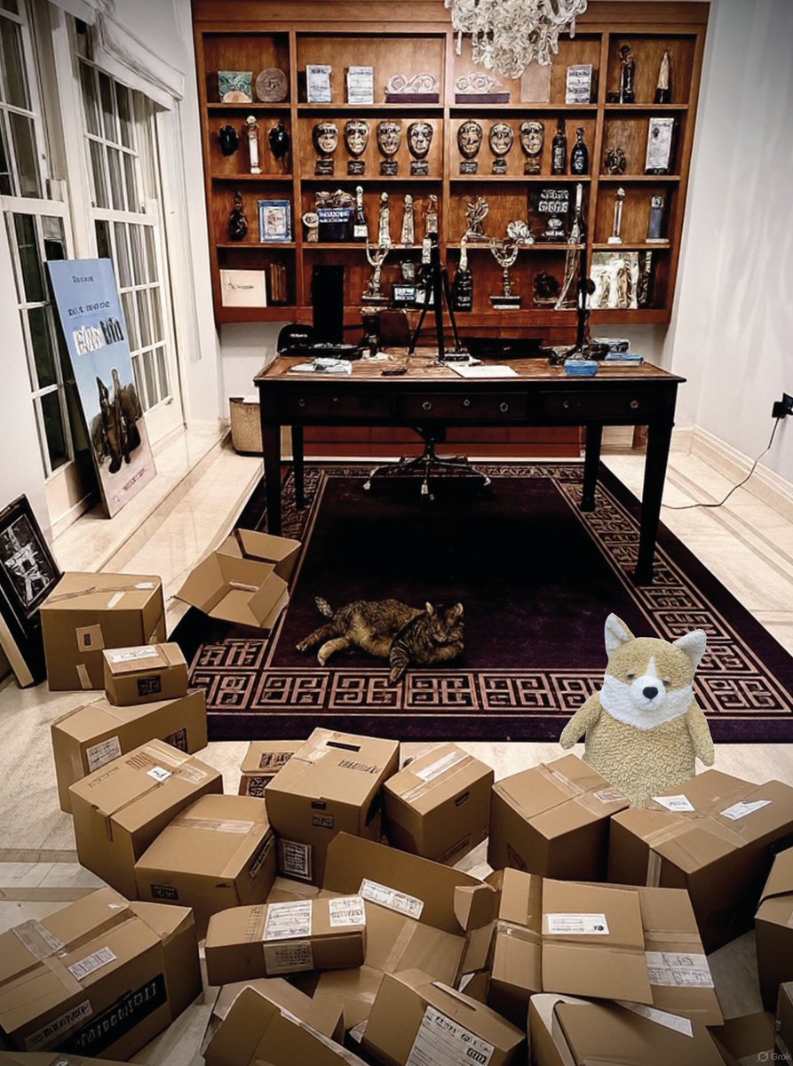 It took quite a few takes to make the first unboxing video. #DutchBarn