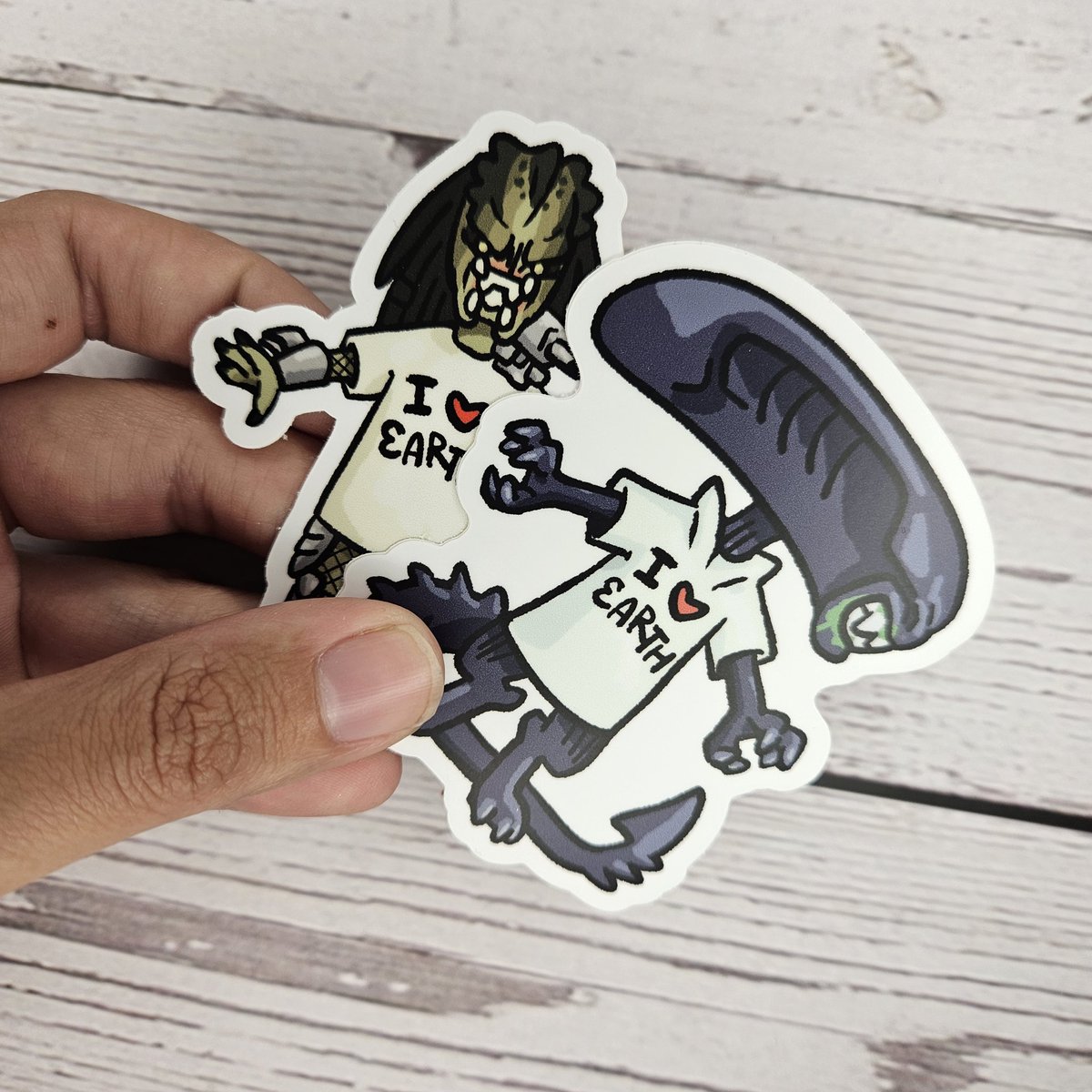 demisurshop's tweet image. 💫big seller showcase💫
these two have really hit the ground running ever since we debuted them
theyre currently on sale on our etsy shop now

#alienart #xenomorph #predatorbadlands #predatormovie #etsyshop