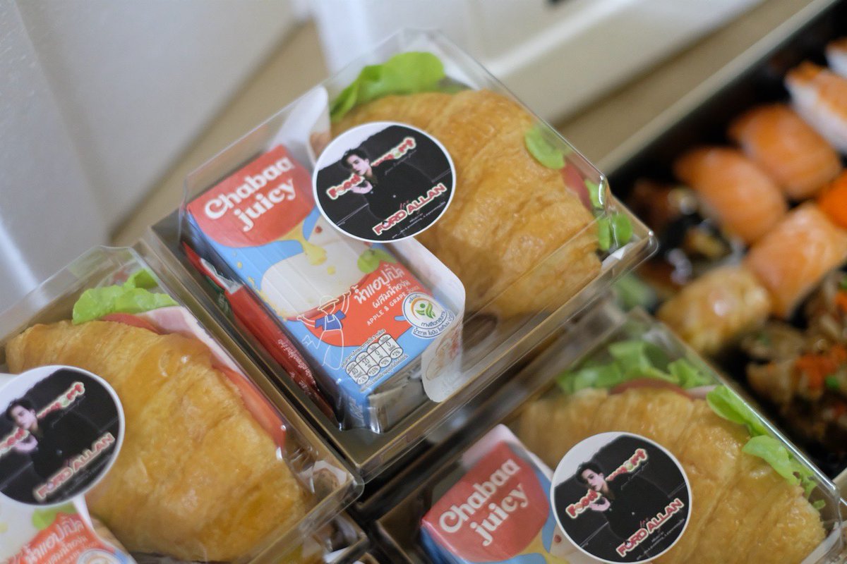 ffordfamily's tweet photo. Thank you so much for the Food Support🍱🧸

Food Support by : @MF_HASTTS 

#FordAllan
#FFordFoodSupport https://t.co/VFf0BOGWlR