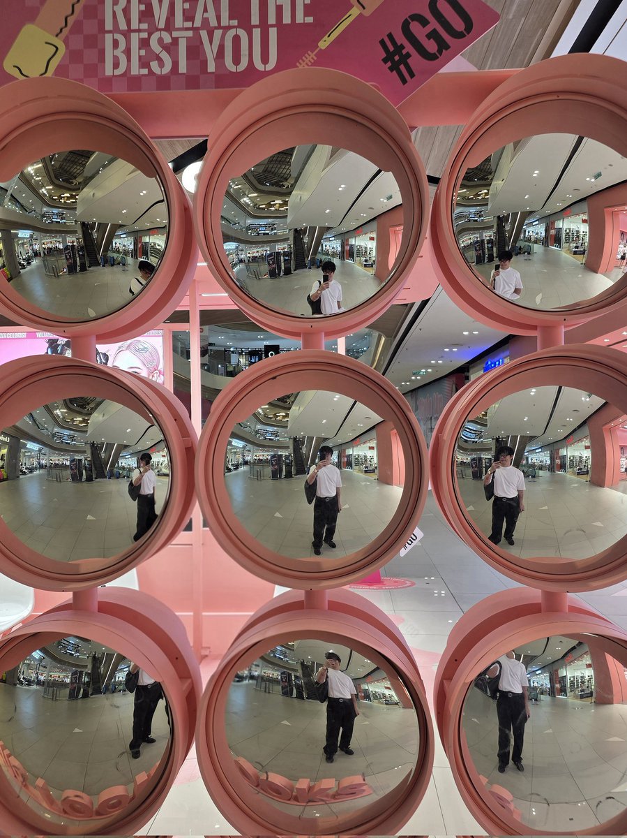 Hi your jobless bf here