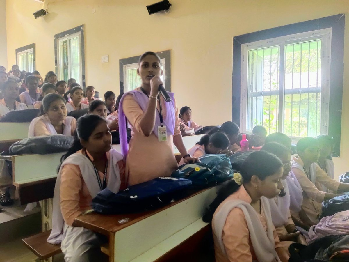 A Road Safety Awareness Programme was organized today at Bhadrak Autonomous College to educate students about traffic rules and safe practices, marking the observance of Zero Fatality Fortnight. 🚦
<a href="/DM_Bhadrak/">District Administration,Bhadrak</a> <a href="/STAOdisha/">State Transport Authority, Odisha</a> <a href="/Bhadrakcollege/">bhadrakautocollege</a>