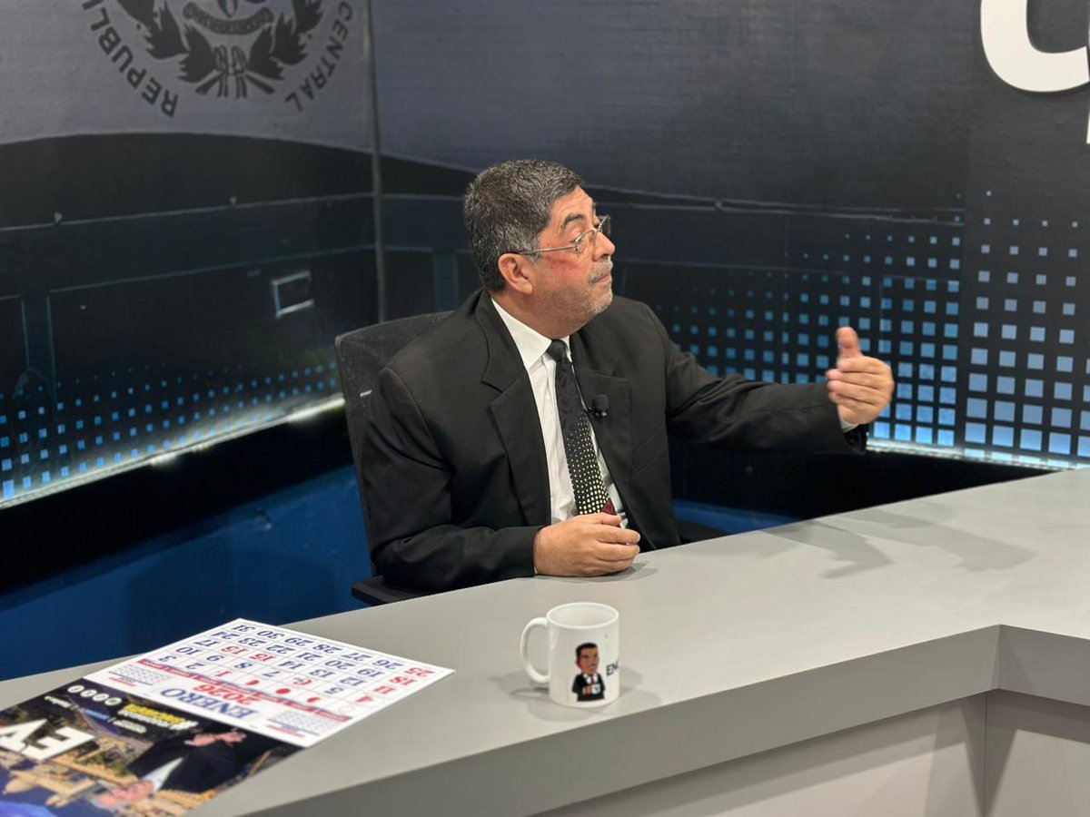 InformaTV_'s tweet image. #EncuentroTV| “Si tuviéramos una procuradora valiente, independiente, conocedora de los derechos humanos, de oficio debería abrir investigación sobre la muerte de Jessica Solís, sino que se apresuraron a dar una versión, solo eso es sospechoso ¿por qué no esperar a que lo…