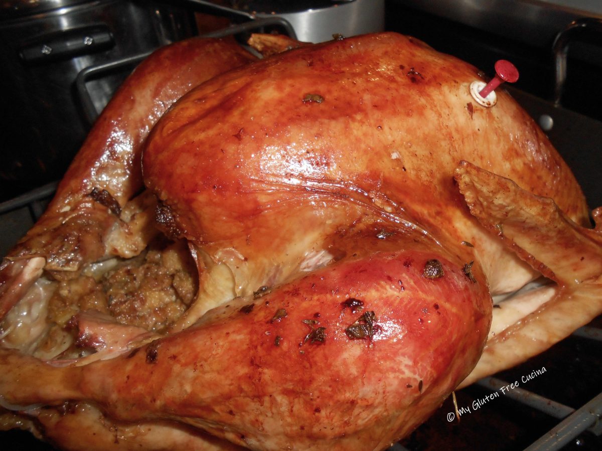 Thanksgiving is one of the biggest food holidays of the year! Are you ready? Be sure to check out my tried-and-true recipe for roasting a turkey. Once you try this method, you will never do it any other way!

RECIPE ---> myglutenfreecucina.com/2019/11/01/tha…

#glutenfree