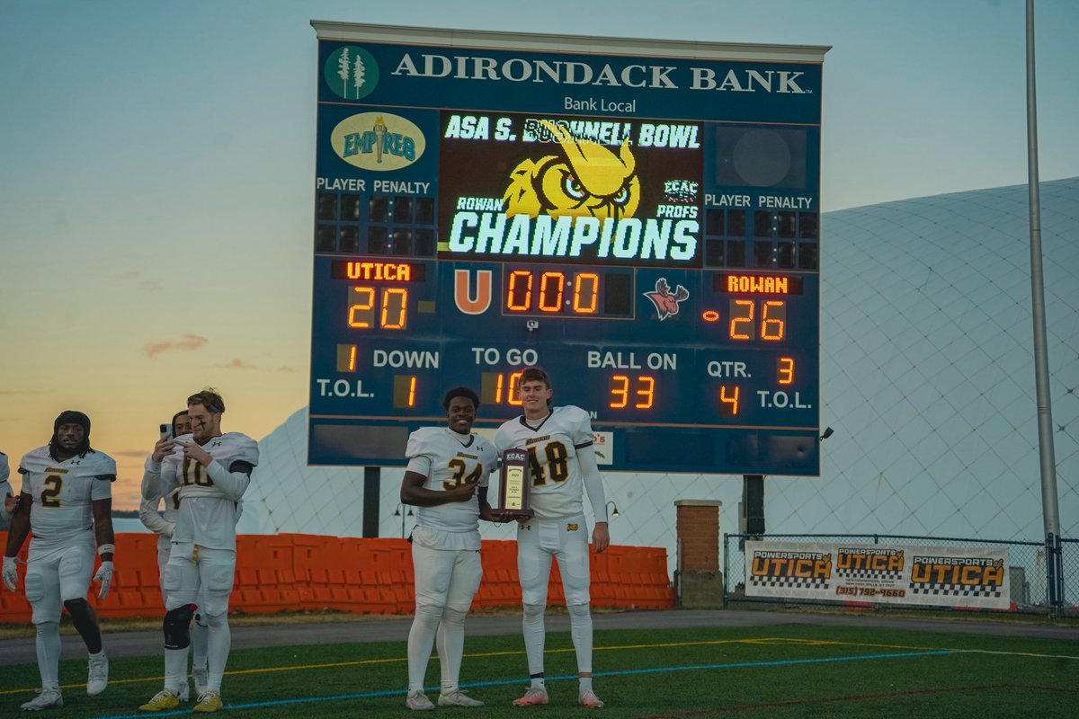 Rowan_Football's tweet image. Champions Never Felt So Good 💪🏆

#d3fb