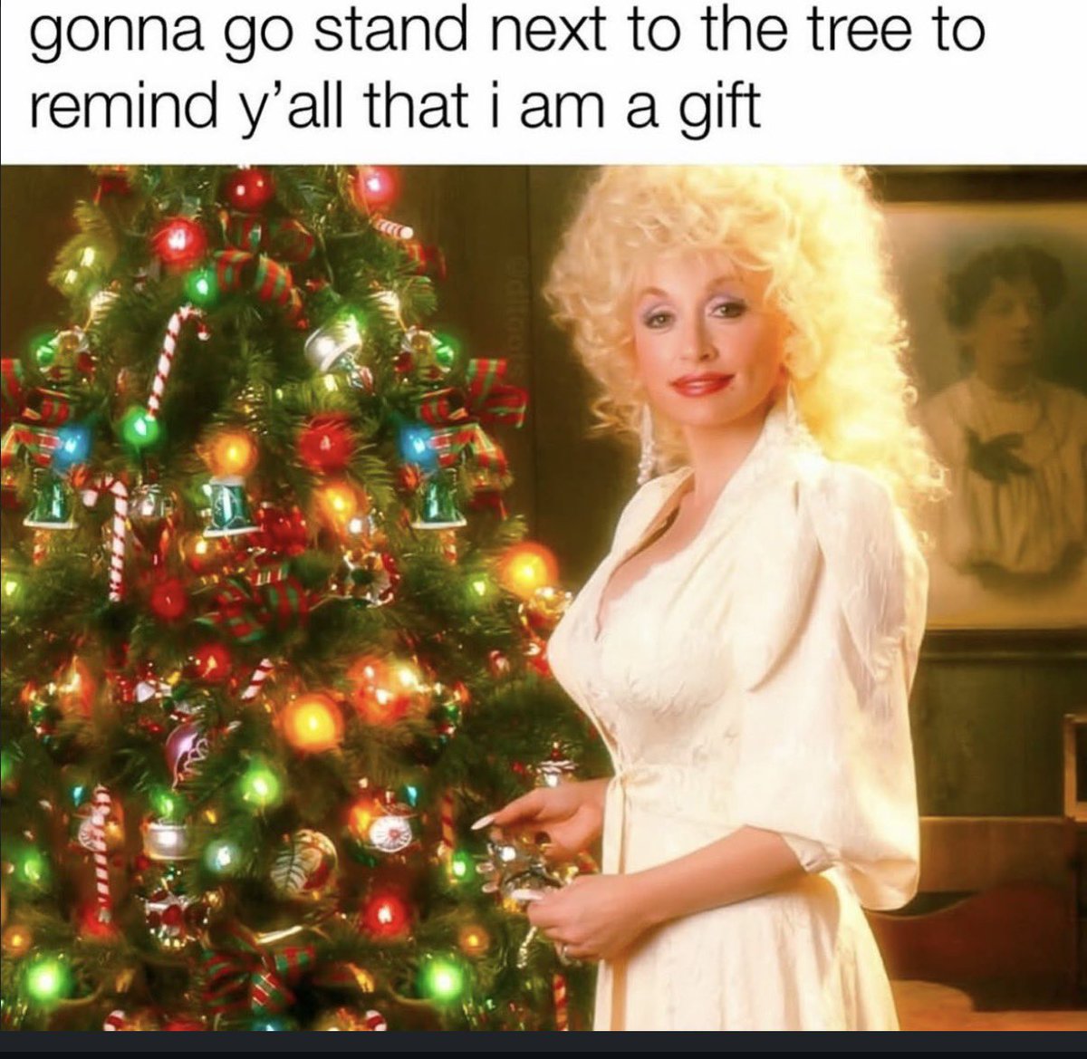 Sissyone tweet media