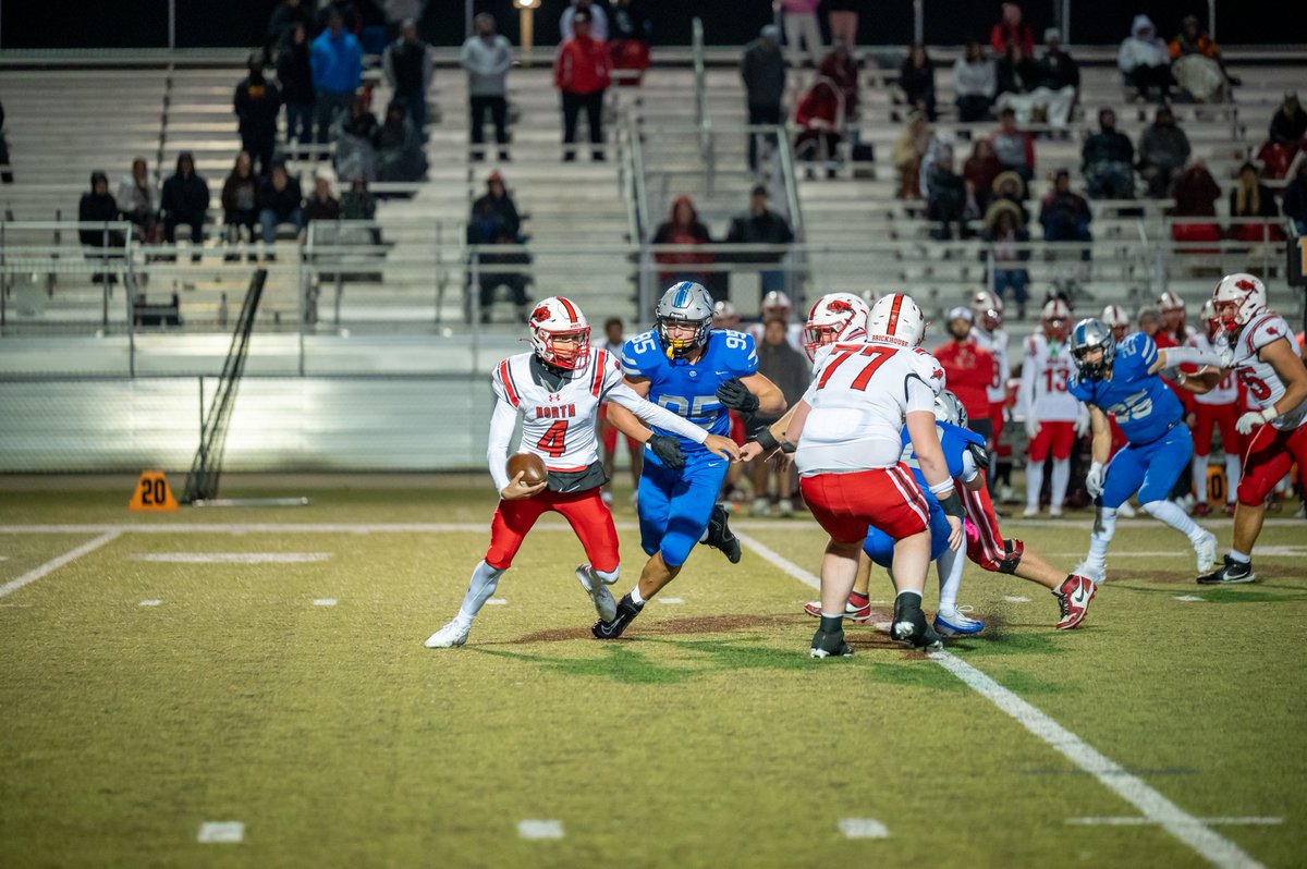 ConnorOwls65's tweet image. Thankful for all my teammates, friends, and family who helped make this senior season great. 
My senior stats:
91 total tackles
54 solo
2 sacks
9 TFLs
1 FF/FR
1 blocked punt
2 pass breakups
90 KR yards, 22 long
@OWFootball #pushtherock @ElevateRecruits @jeremycrabtree #grit…