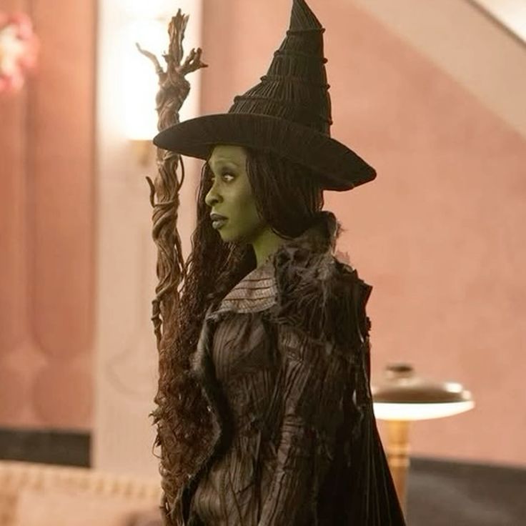 elmaggedon's tweet image. At the age of 38 you have to choose between being a babygirl in doomed yuri or successful yaoi