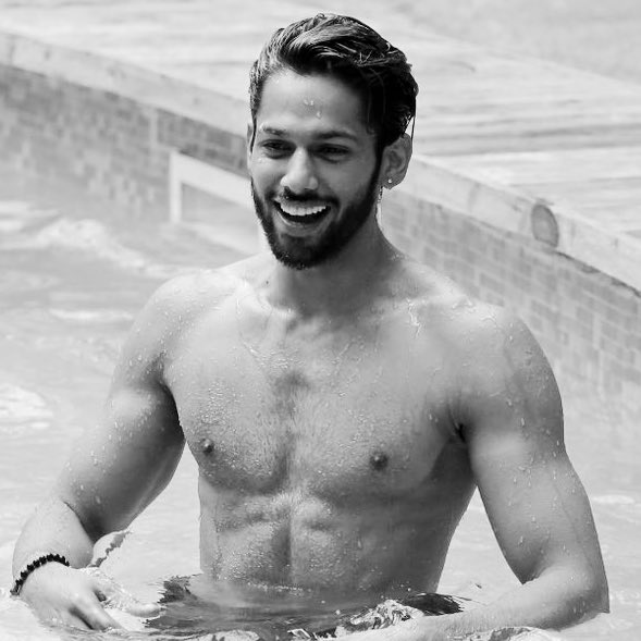 digvijayedits's tweet image. He doesn’t need the show, the show needs him. SELF RESPECT 🔝 

@Baseer_Bob #BaseerAli #BiggBoss19