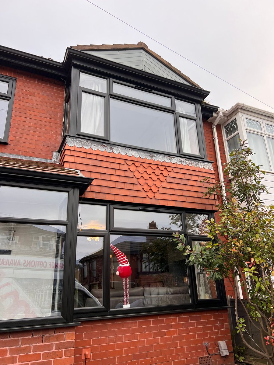 mcrwindows's tweet image. 🎄✨

Festive season kicks off next week. Have you booked your free quote for new windows &amp;amp; doors?

0800 232 1714
manchesterwindowsltd.co.uk

#ManchesterWindows #FreeQuotes #FestiveReady #WindowsAndDoors #HomeImprovement