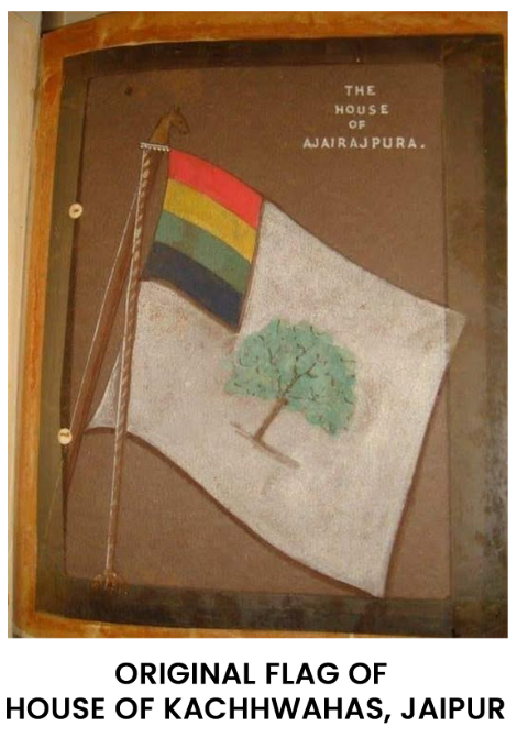 KshatriyaItihas's tweet image. It was not Mewar’s flag, but Jaipur’s flag, which  resembles the Ram Mandir flag.

On the left is the flag of Mewar, featuring Suryadevta and a Katar, while on the right is the original flag of Amber/Jaipur with Kachnar tree and white background similar to lord Rama&apos;s flag as…