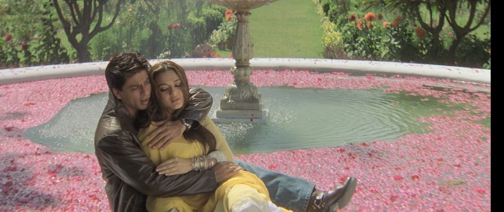 _sahilz_'s tweet image. Veer-Zaara defined aesthetic long before anyone knew what aesthetic meant