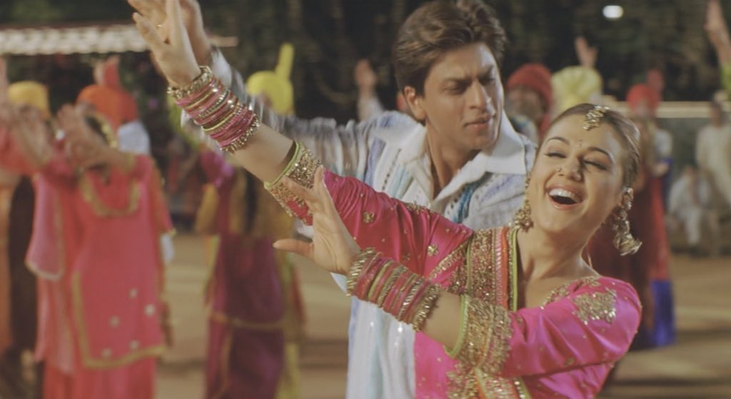 _sahilz_'s tweet image. Veer-Zaara defined aesthetic long before anyone knew what aesthetic meant