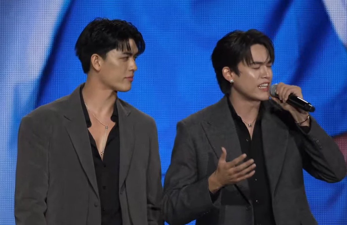 genuine queer🥀 tweet media