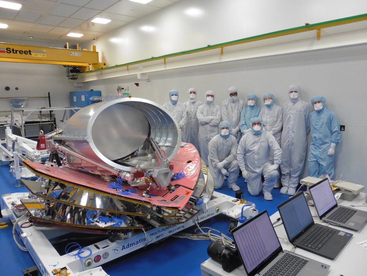 ArielTelescope's tweet photo. The telescope assembly has now been successfully integrated onto the payload structural model at @RAL_Space_STFC ! 🎉

This model will undergo testing at the UK's new National Satellite Test Facility 🛰️🛰️ https://t.co/xAxDZE5VSu