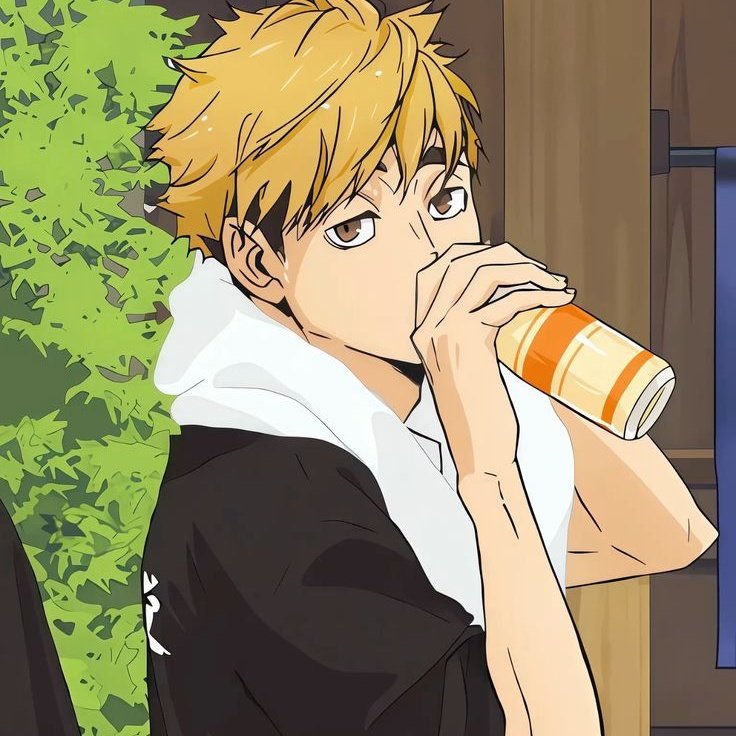 aezju's tweet image. me making zero sense of how they lowk parallel each other (I&apos;m delusional)