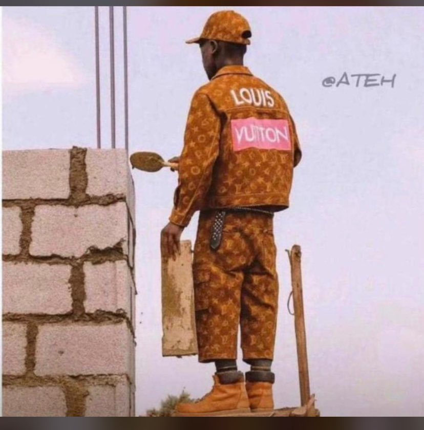 Caption this 🤣😭