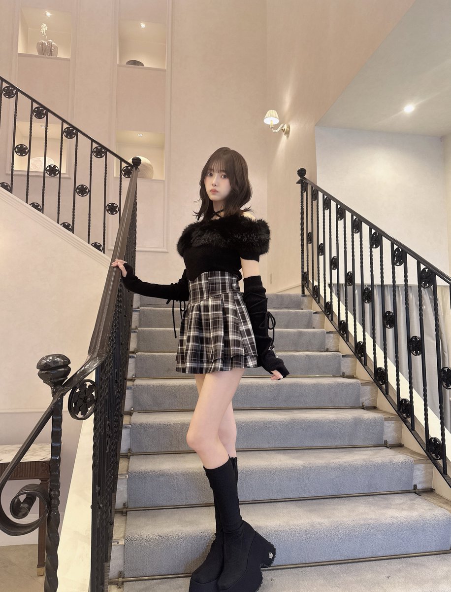 MomokoHashimoto's tweet image. ♡#高嶺のなでしこ× #michellMacaron ♡

コラボアイテムの販売が決定っ🩷ྀི！

コラボアイテムは全9型🫶🏻.ᐟ.ᐟ.ᐟ
ももなコラボアイテムも🎀

12/1(月)12:00〜販売開始🛍️

❁⃘詳細❁⃘
mycolor.jp/michellmacaron…

コラボアイテムとってもうれしい…🥲💘
絶対絶対おそろっちしよお˶&amp;gt; &amp;lt;˶

#たかねこ