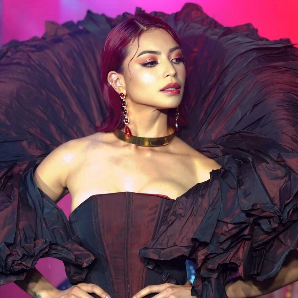 Sparkle_GMA's tweet image. Sang’gre Pirena Madness! 🔥

Glaiza De Castro serves and slays as the final walk at the event, “Glamour Fashion Show: Bloom Kicks Off with The Tremor.”

#GlaizaDeCastro