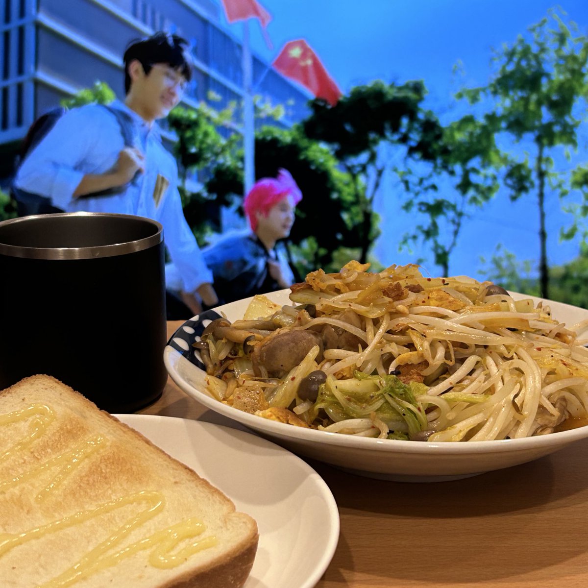 polaris1_k's tweet image. 今日は鶏ももと白菜炒めですわ〜！✨
しっかりたんぱく質食べますわ😋