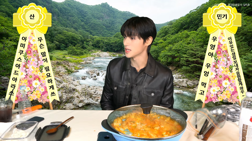 딸기🍓 .•♥ tweet media