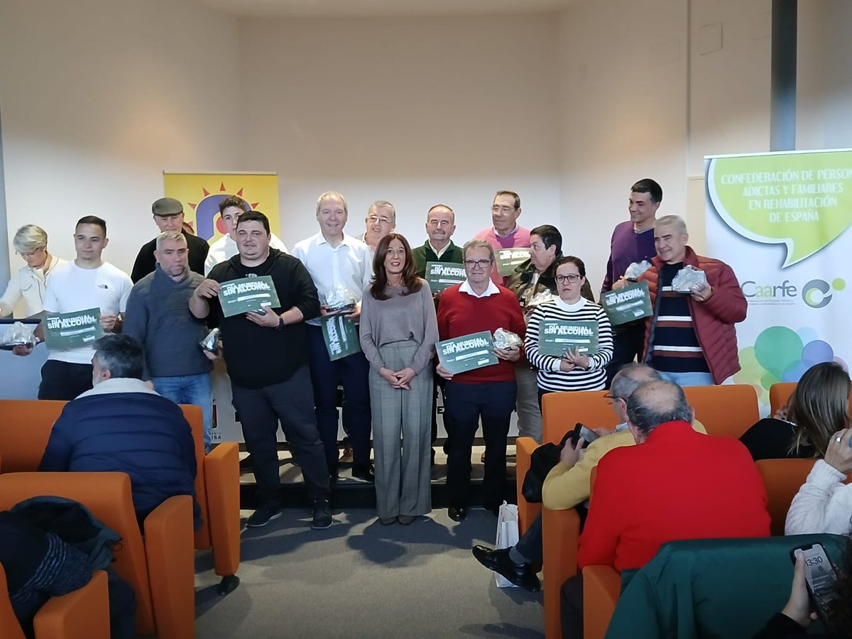 Caarfe_'s tweet image. Estuvimos en las Jornadas de AARFAL, en Almansa

El pasado fin de semana estuvimos en Almansa, participando en las Jornadas de AARFAL, 𝐞𝐧𝐦𝐚𝐫𝐜𝐚𝐝𝐚𝐬 𝐞𝐧 𝐥𝐚𝐬 𝐚𝐜𝐭𝐢𝐯𝐢𝐝𝐚𝐝𝐞𝐬 𝐝𝐞𝐥 𝐃𝐢́𝐚 𝐒𝐢𝐧 𝐀𝐥𝐜𝐨𝐡𝐨𝐥.