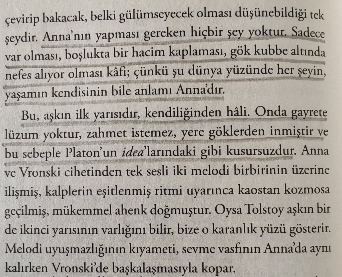 nsnnhkys's tweet photo. Bir beklenti/arzu üretim fabrikası olan zihin denetlenemiyorsa her şey berbat olacak, beklentiler çoğun karşılanamayacak, hayal kırıklığı kaçınılmaz olacaktır. Büyüklüğüne göre netice üzecektir.

Kişiler arası aşkın en güzeli içinde tutulandır ama yanıp tütmemek hayli zor tabii. https://t.co/6PC85VNxEo