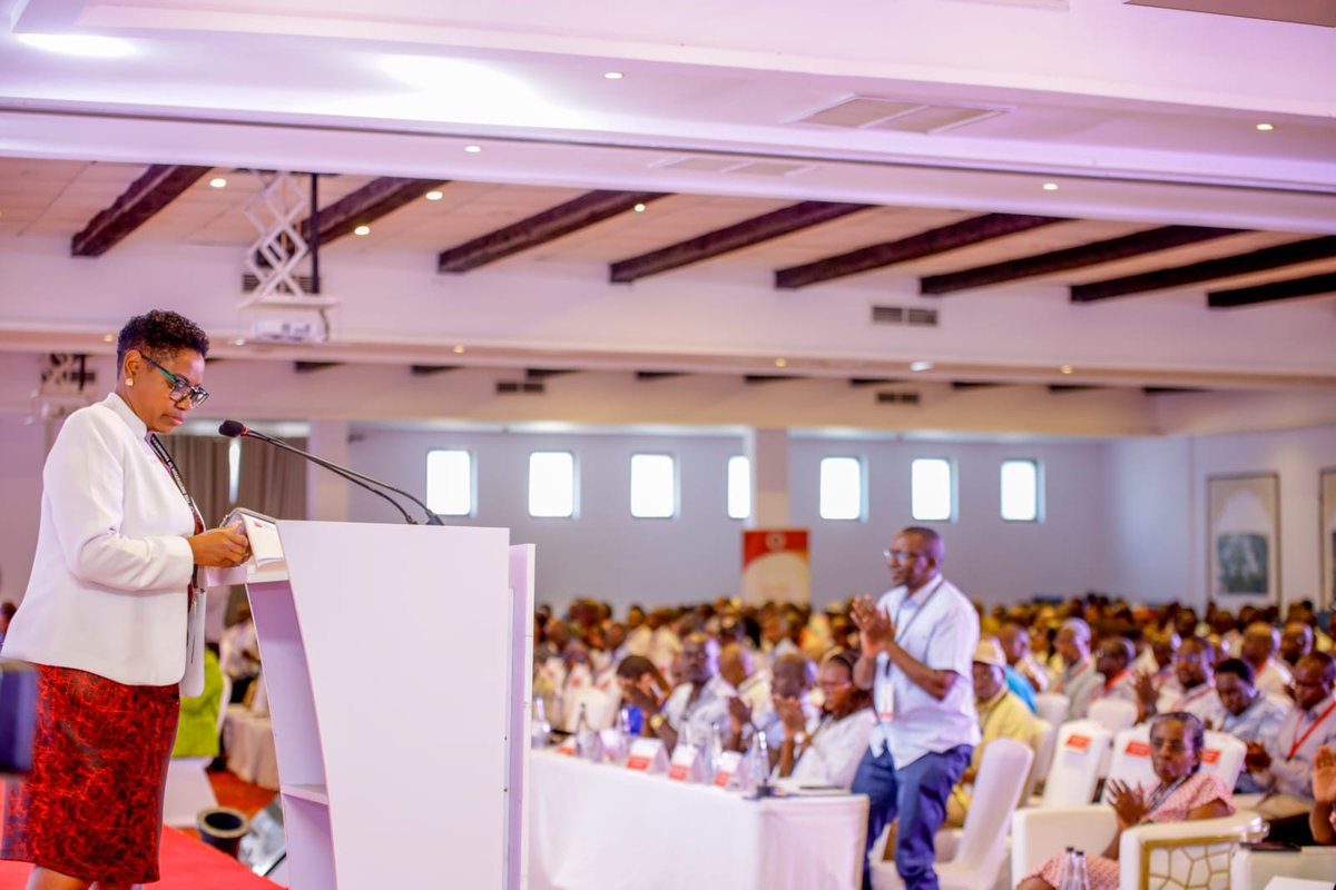 Dagiraz's tweet image. IEK President Eng. Shammah Kiteme urged emerging engineers to move from participation to leadership, noting that Kenya’s growth agenda—10,000MW of power, 10,000km of roads &amp;amp; digital expansion—cannot materialize without empowered engineers
#32ndIEKConvention #EngineeringtheFuture