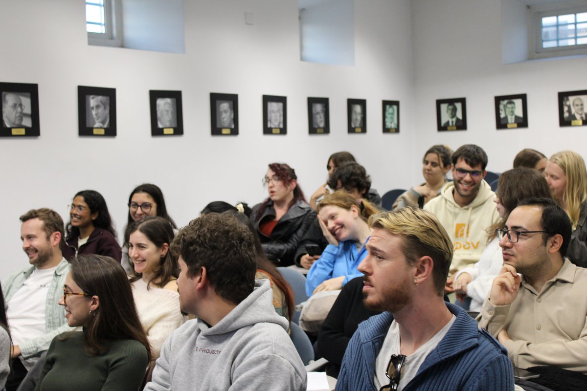 lispolis_'s tweet image. A Lispolis recebeu os alunos do mestrado CYBER da  @ULusofona  para uma tarde dedicada a empreendedorismo e comunidades empresariais, com partilha de experiências reais pelas startups MENA.AI e Hopli. Uma sessão que reforçou a ligação entre talento, e inovação. 🚀