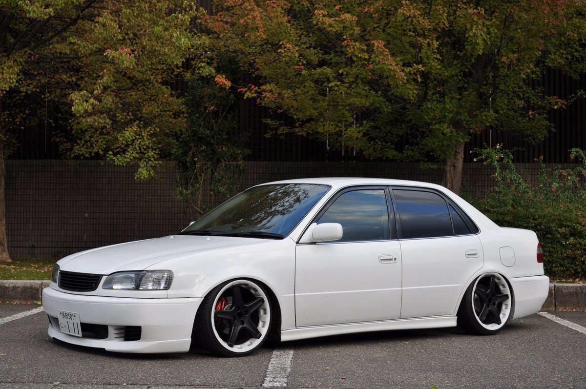 runxta3's tweet image. 左右履き大好きマン