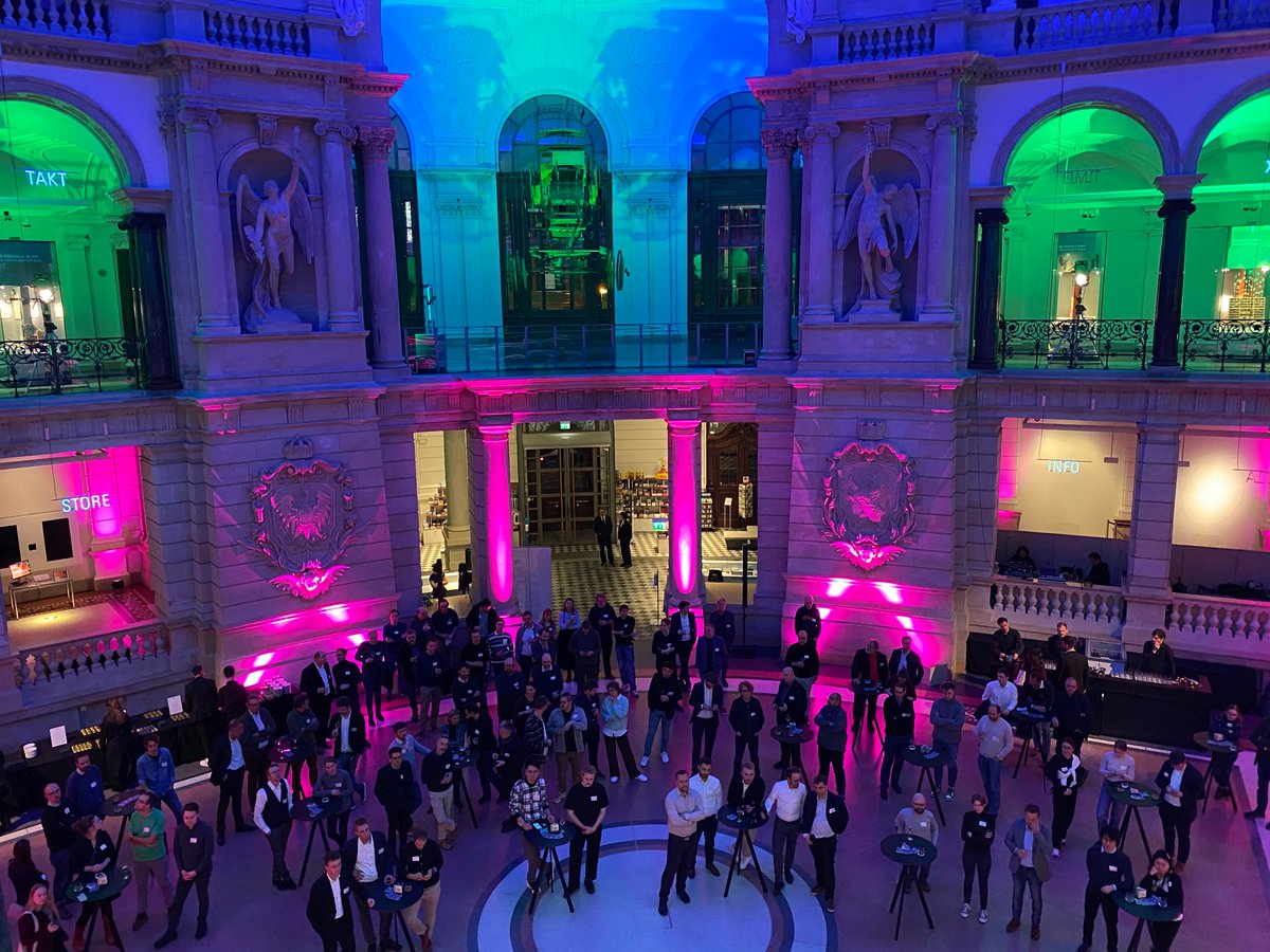 DGTcommunity's tweet image. Rückblick: Im Museum für Kommunikation wurde gestern bei leckerem Buffet und Drinks über Robotik und Umwelttechnik gesprochen. 

Heute geht es für Digital GreenTech im VKU Forum in Berlin weiter – mit der Digital GreenTech Konferenz 2025!

Livestream 👉 youtube.com/live/sjDeBaDKs…