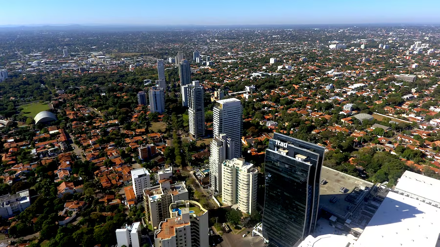 💪🇵🇾Proyectan duplicar el PIB de Paraguay en los próximos 10 años
📍Economía pasaría de US$ 45 mil millones actualmente a estar cerca de los US$ 100 mil millones para el 2035

lanacion.com.py/negocios/2025/…