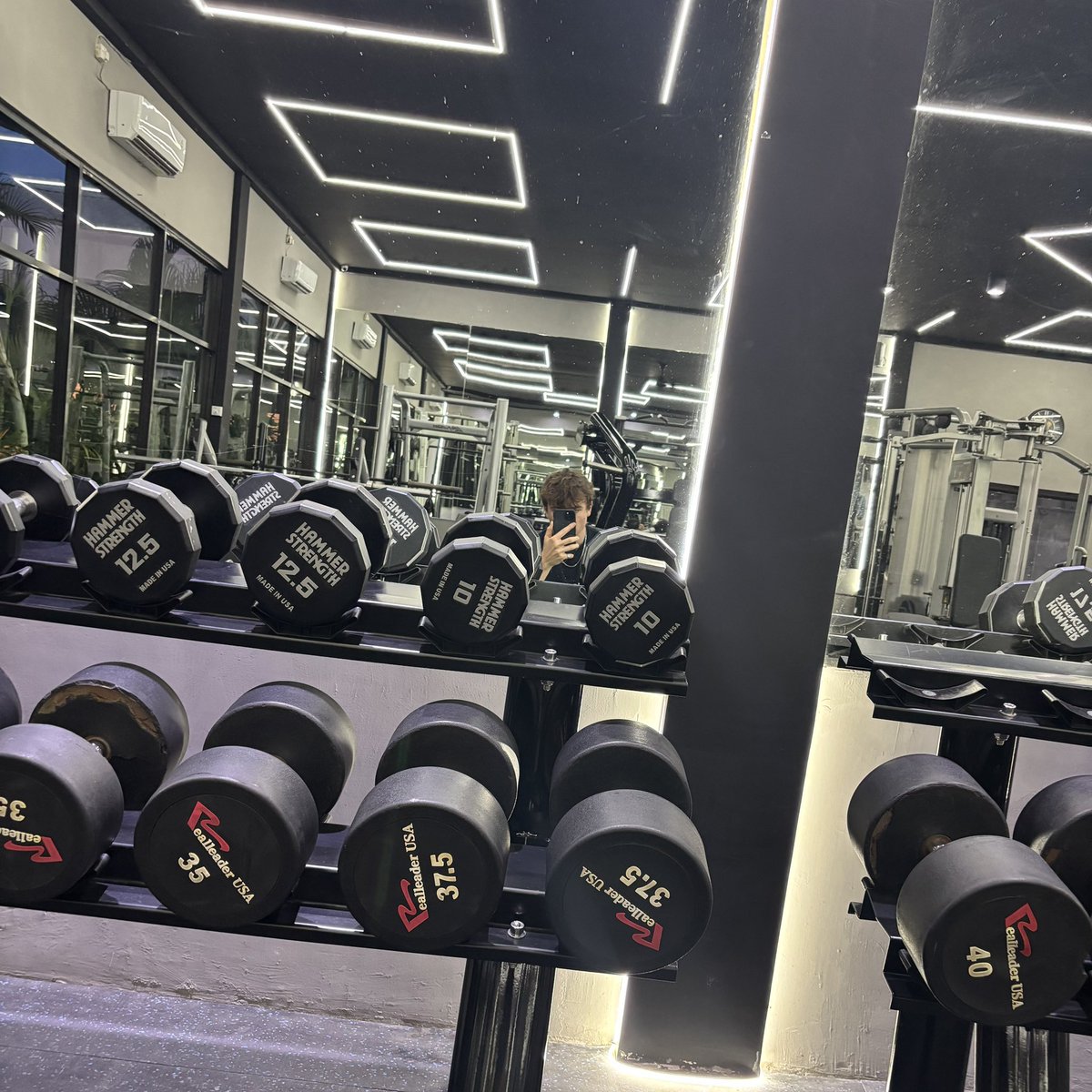 Ares🌱 tweet media