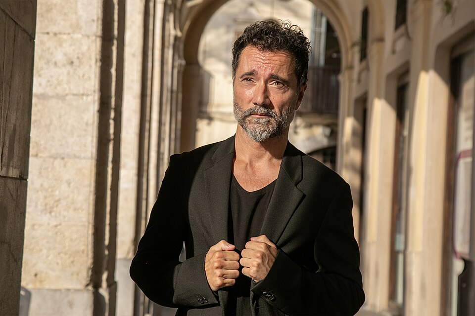 Demà a la tarda, acompanyeu-nos a la cloenda del 20è aniversari de Solsona FM i el 10è de la <a href="/BiblioSolsona/">Biblioteca Solsona</a>. A partir de les 19h, al saló de les Homilies d’Organyà de la biblioteca, conversarem amb <a href="/dvd_guzman/">David Guzman</a>, un referent en el periodisme cultural català. Us hi esperem!