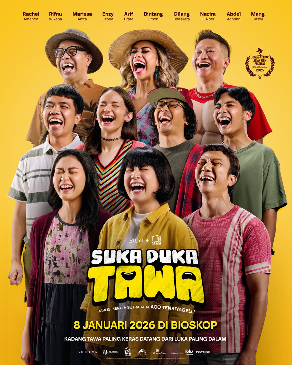 bionstudiosid's tweet photo. Official Poster film Suka Duka Tawa, spesial pakai sayang buat kalian 🥳

Bikinnya penuh dengan tawa karena emang isinya lagi pada ketawa semua.

Tapi kok tawanya kayak bukan tawa biasa, kira-kira kenapa ya? 👀

Cari tau di film #SukaDukaTawa, tayang 8 Januari 2026 di bioskop! https://t.co/H2irvz6WZx