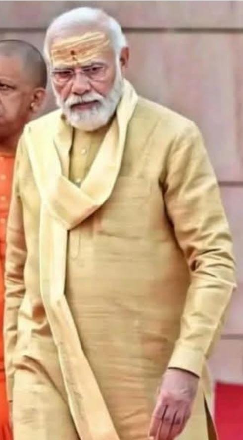 Brahmrishi26's tweet image. एक ब्रह्म का दूसरे ब्रह्म से प्रश्न⁉️
दानव और निशाचरो के आगे सब बिवश हैं। यही सत्य हैं और उनके छल-कपट के आगे संत-जन बिवश और असहाय हैं।
ऋषियों की सुरक्षा के लिए #ModiSarkar ने अभी-तक क्या @narendramodi से जानना चहता हूँ?
#अहं_ब्रह्मास्मि
brahmrishi1008@gmail.com
#Mobile 9540666000